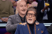 KBC 14 Promo: अनुपम खेर ने दिया अमिताभ बच्चन को मसाज, शो में यूं लग गए चार चांद