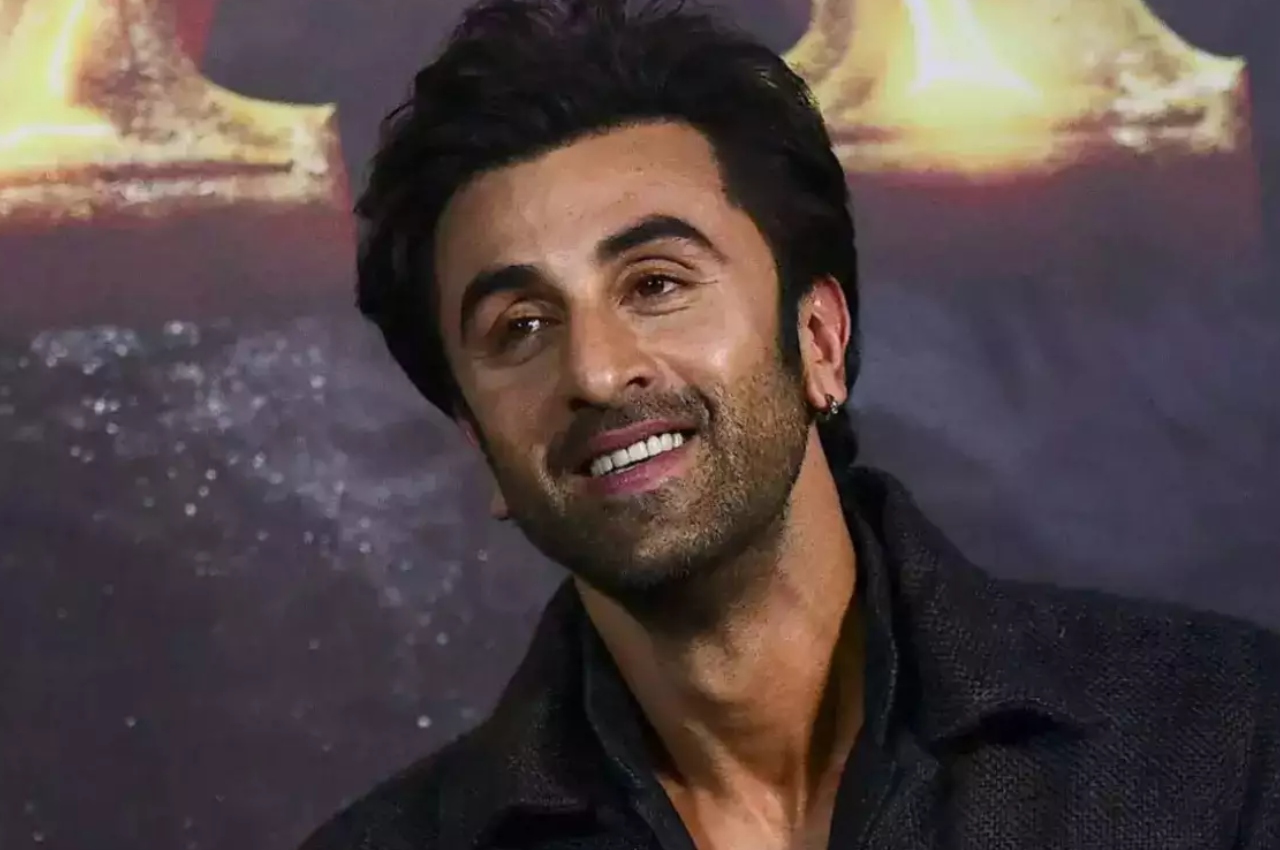 INTERVIEW! Ranbir Kapoor On Biopics, His Absence From Social Media, Box  Office, And Stardom - Filmibeat