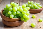 Disadvantages Of Eating Grapes: खट्टे मीठे अंगूर जरूरत से ज्यादा खाना हो सकता है हानिकारक, बढ़ सकता है ब्लड शुगर लेवल