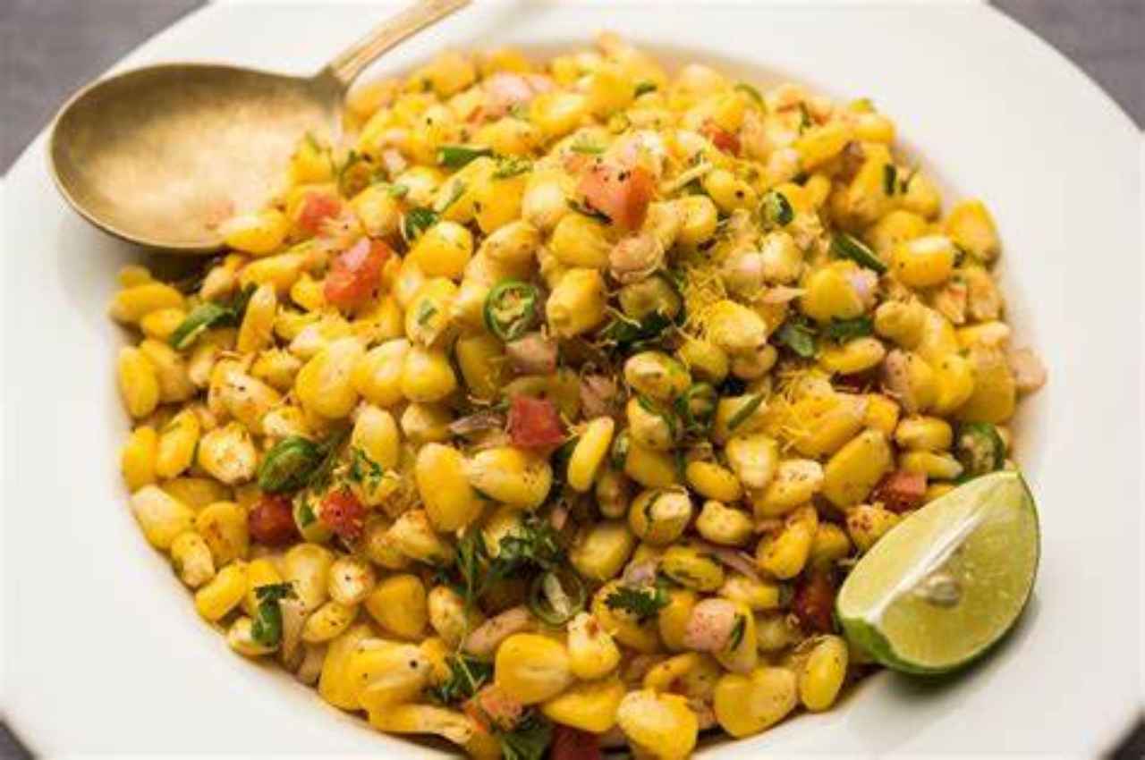 Masala Corn Recipes: इवनिंग स्नैक्स में खाना चाहते हैं कुछ हेल्दी, तो ट्राई करें ये स्नैक्स