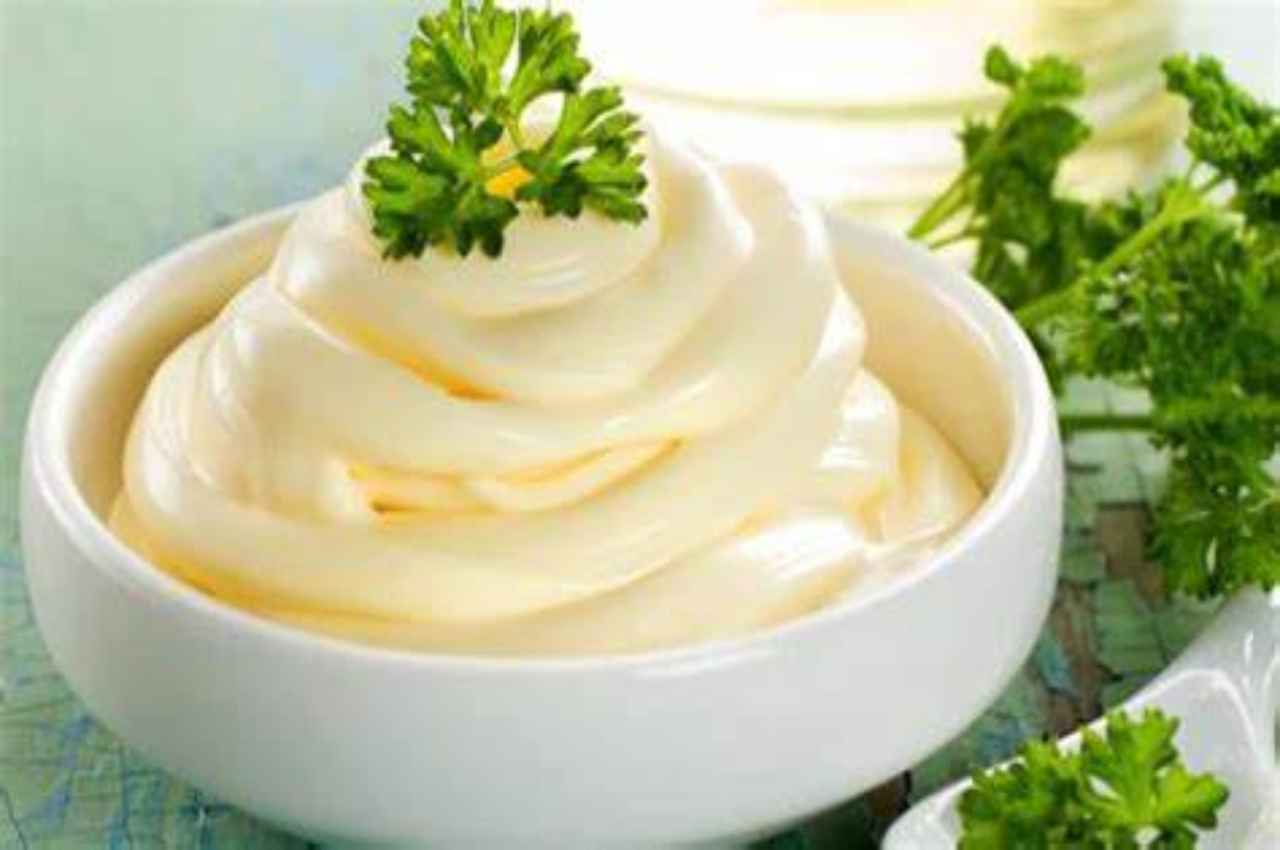 Disadvantages of mayonnaise: मेयोनीज खाने के हैं शौकीन तो आज ही कर लें तौबा, हो सकती हैं ये गंभीर बीमारियां