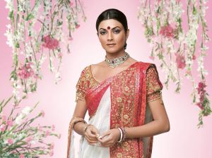 Sushmita Sen Bengali Look