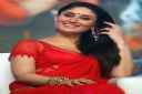 Kareena Kapoor Looks: पिंक कलर की साड़ी में कमाल लग रही हैं 'बेबो', देखें उनके शानदार लुक