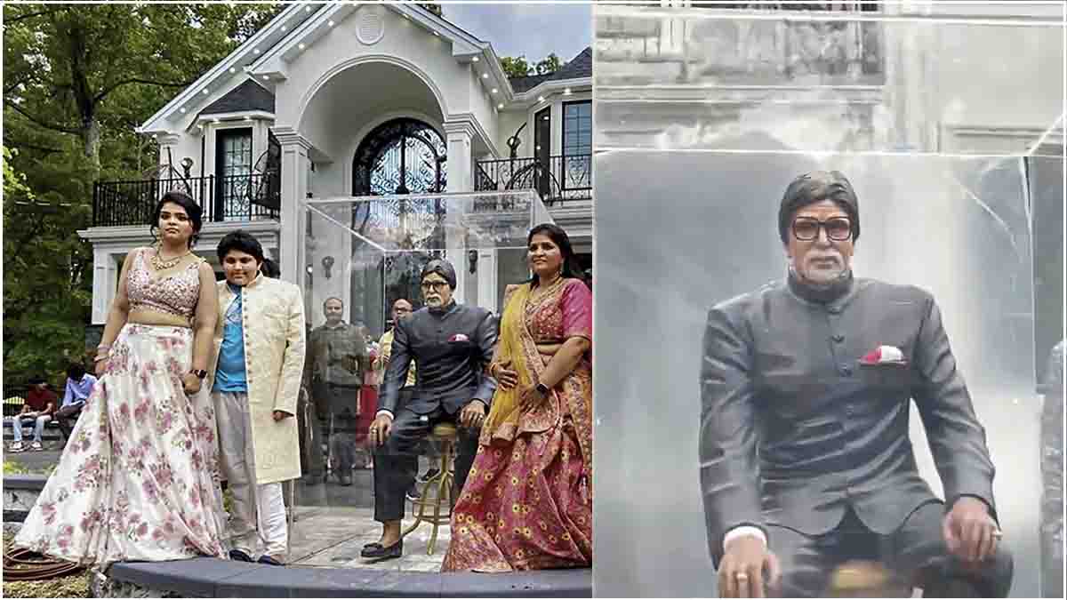 Amitabh Bachchan statue