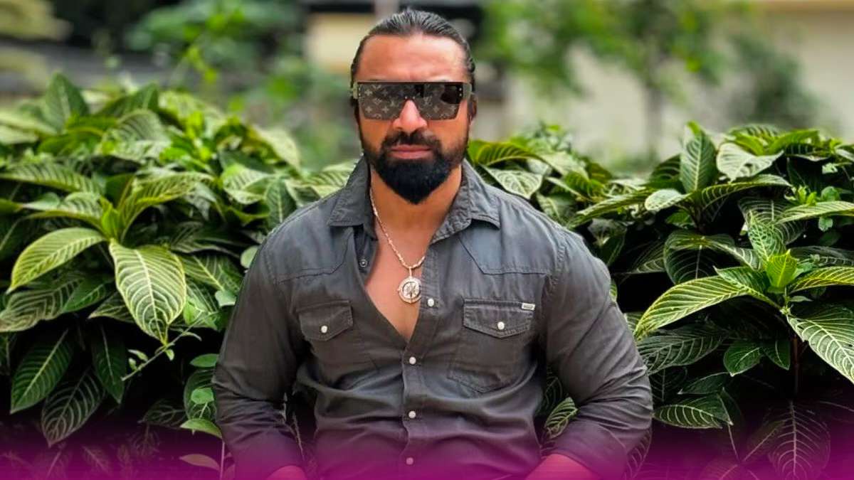 ajaz khan