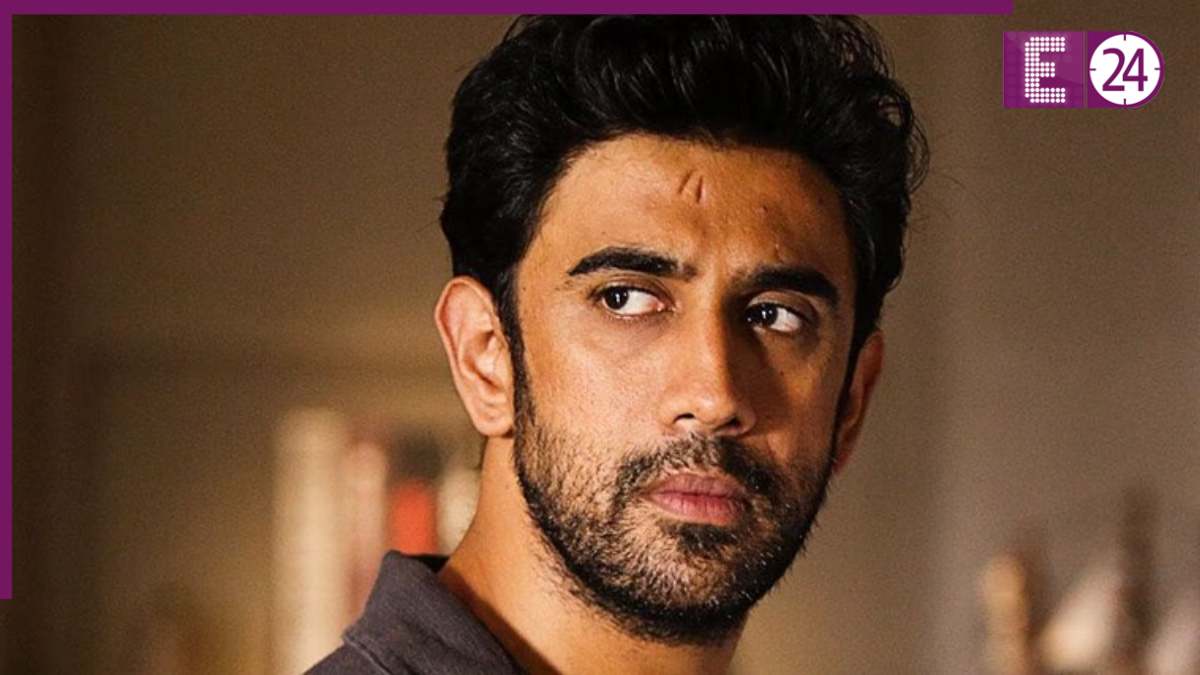Actor Amit Sadh Spotted in Khan Market_