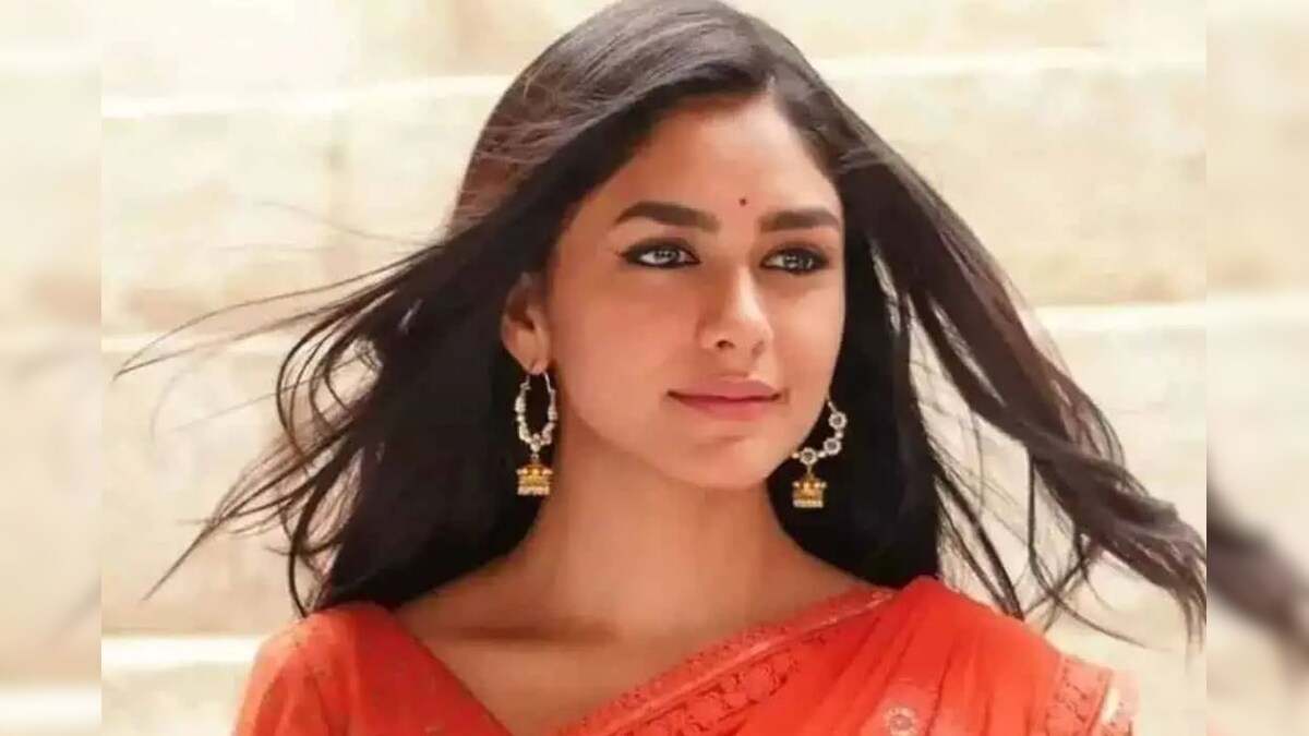 Mrunal Thakur