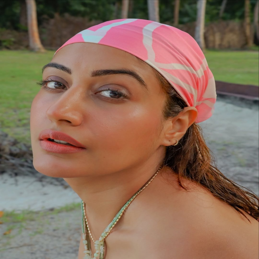 surbhi -1-2-3-4-5