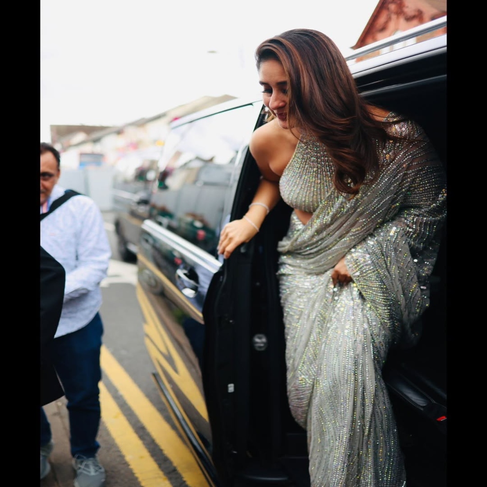 kareena -1-2-3