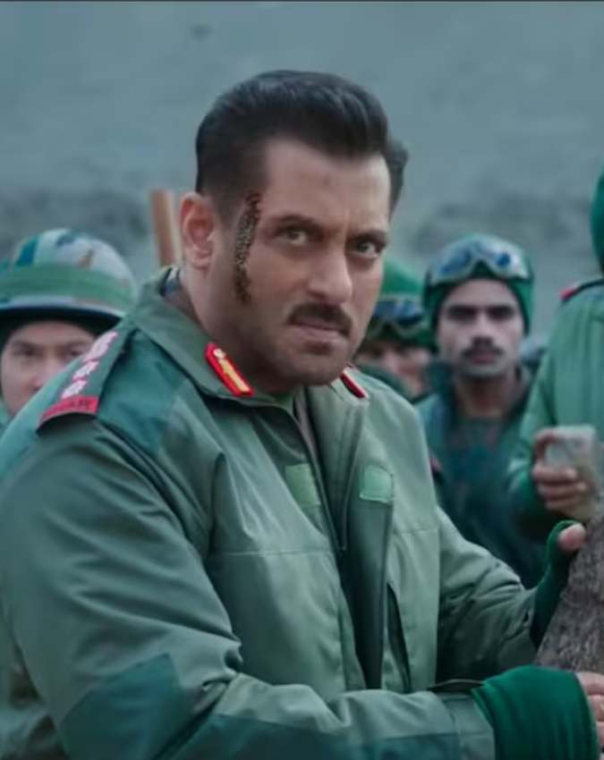 Battle Of Galwan Cast Fees-1-2