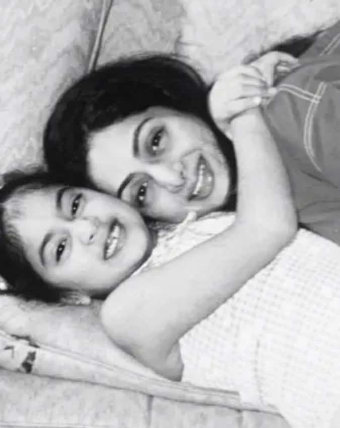 Bollywood Old Photo Bollywood Old Photo-1-2-3-4-5