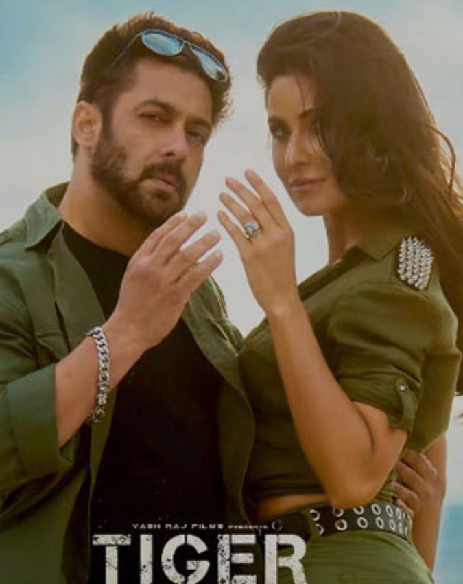 highest grossing films released on Christmas-1-2-3-4