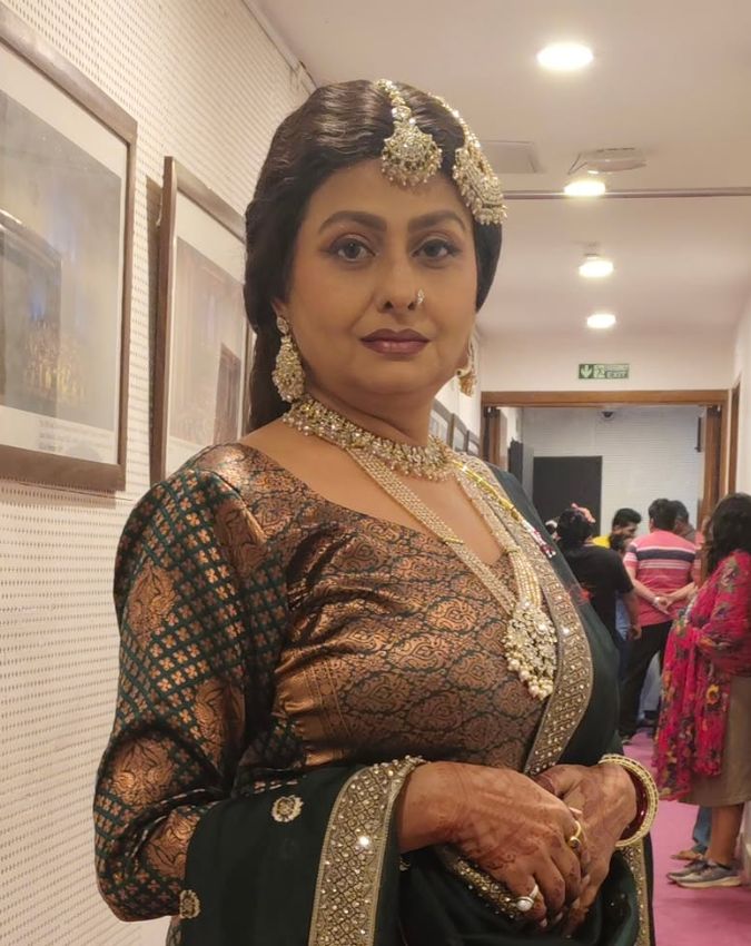 jayaa bhatacharrya-1-2-3-4-5-6-7