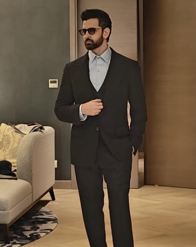 Hrithik Roshan-1-2-3-4-5