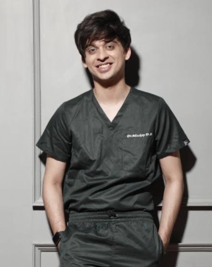 Hrithik Roshan-Mickey Dhamjani-1-2-3-4