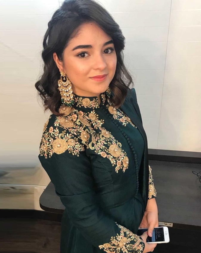 Zaira Wasim-1-2