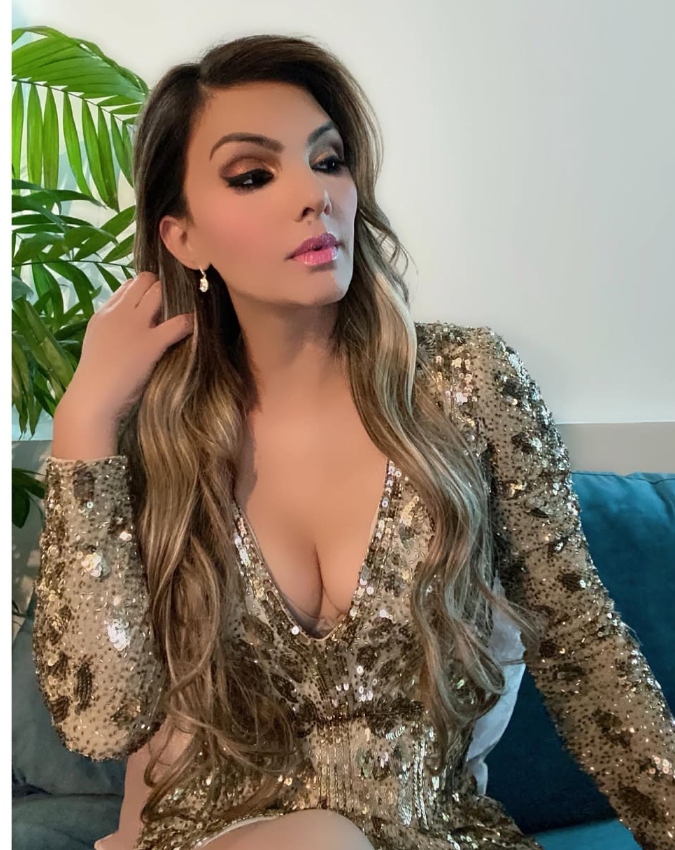 Actress Prayed for Samil Khan -1-2-3-4-5