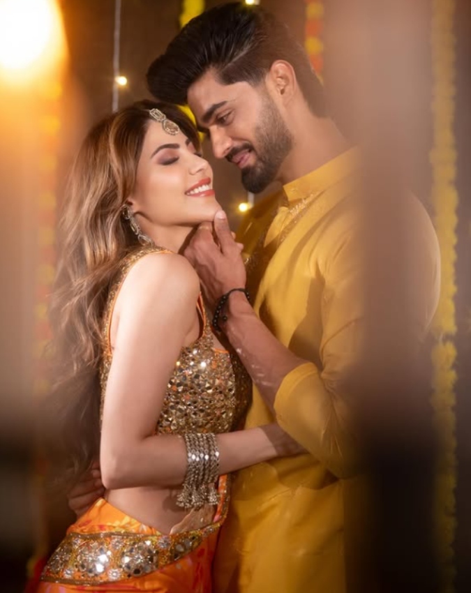 Arbaaz Patel-Nikki tamboli (7)-1-2-3-4-5-6