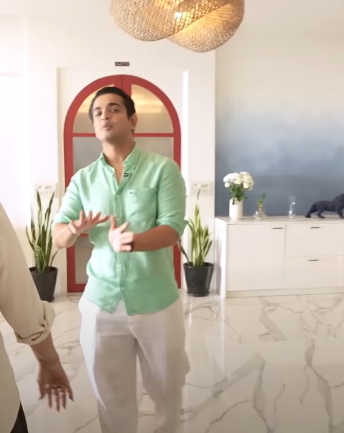 Farah Khan in YouTuber House -1-2-3-4