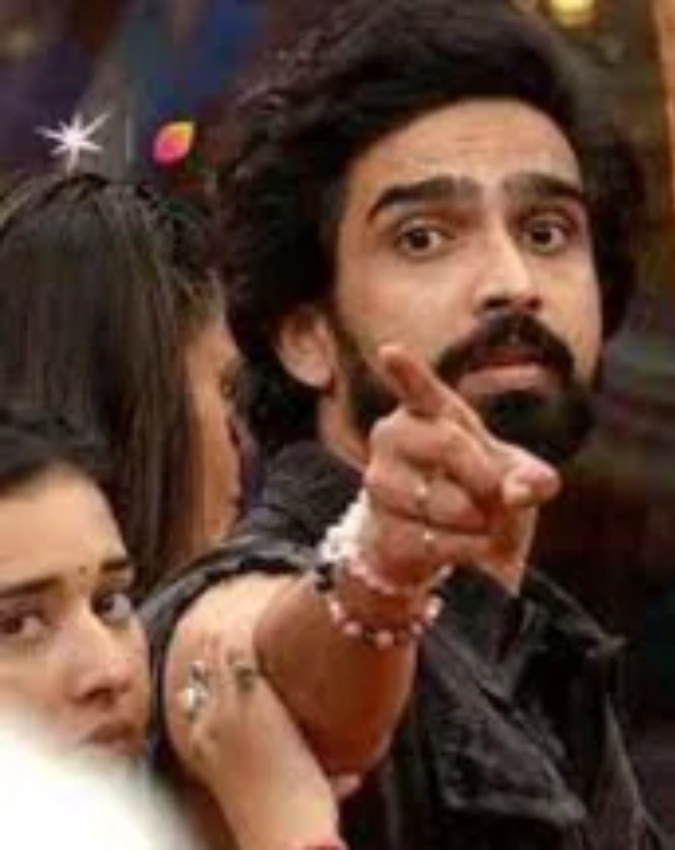 Farhana Bhatt and amaal mallik viral photo-1-2