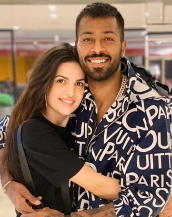 Natasa stankovic-Hardik Pandya And Their Son -1-2-3-4