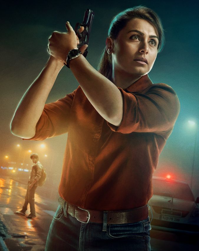 Taapsee Pannu Assi -1-2-3-4