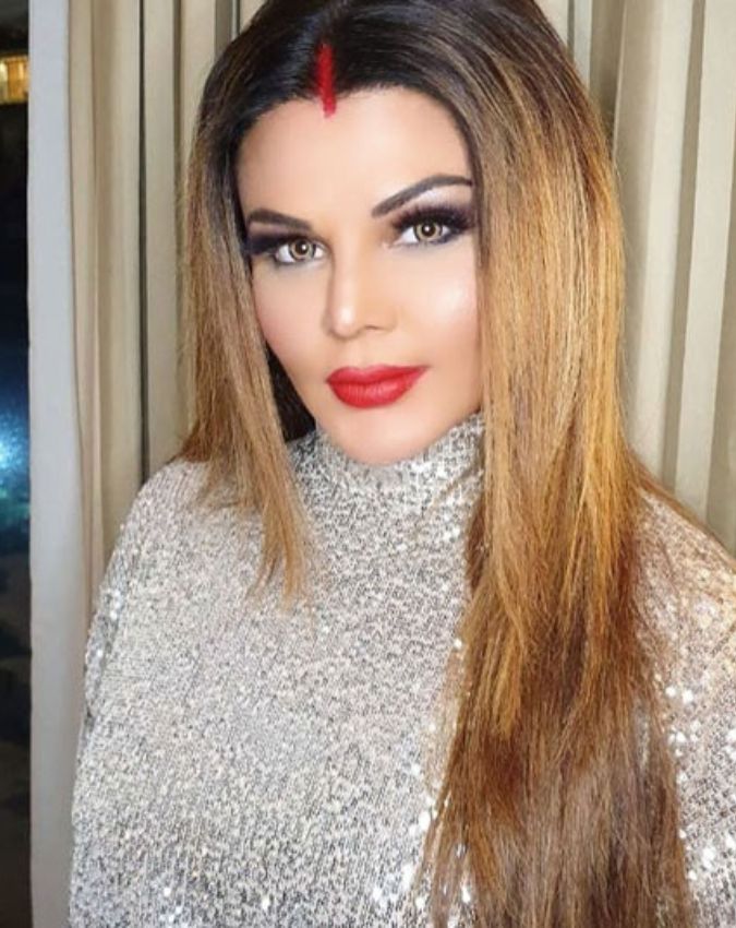 Rakhi Sawant Net Worth-1-2-3-4-5-6-7