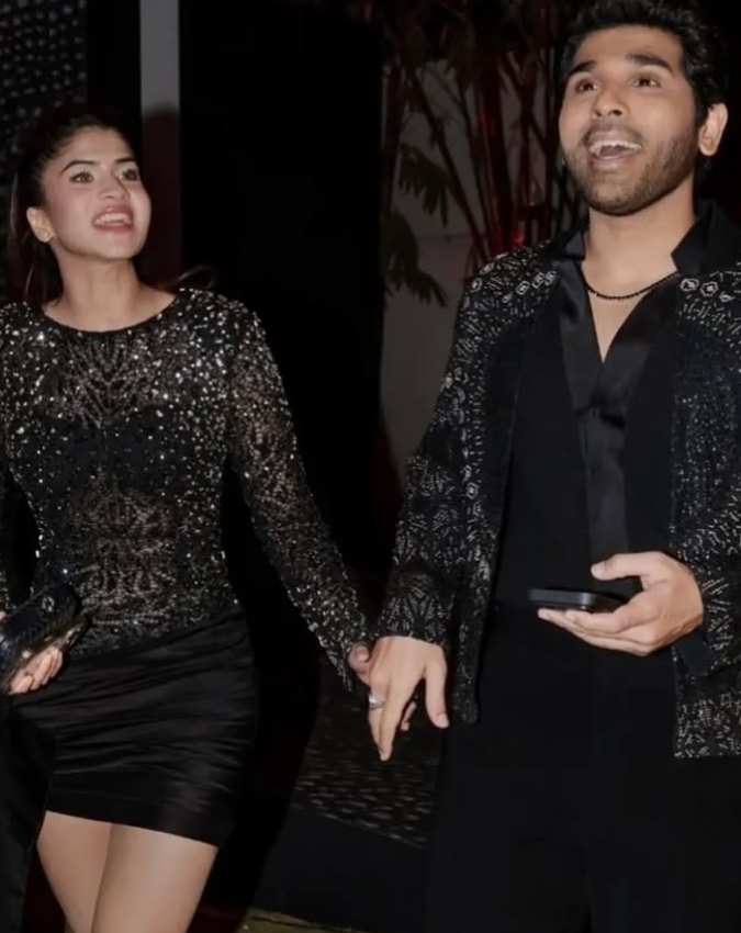 Ram Charan Wife Upasana Konidela Enjoying Party -1-2-3-4-5