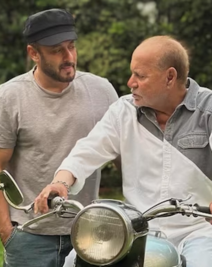 Salman Khan-Salim Khan-1-2-3-4-5