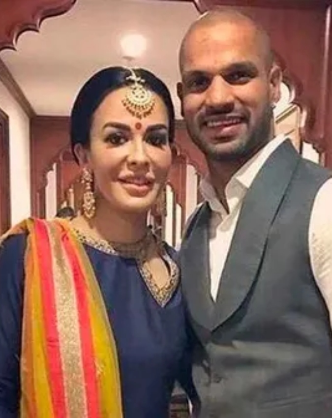 Shikhar Dhawan-Sophie Shine-1-2-3-4-5-6