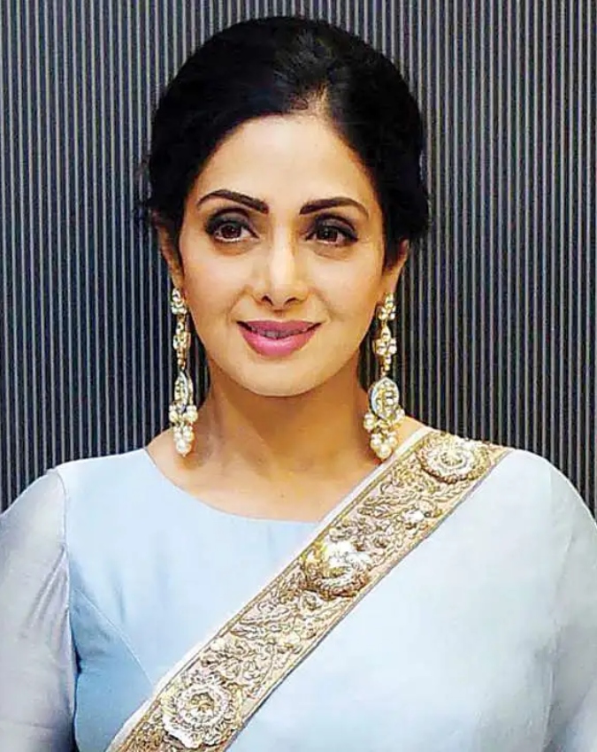 Sridevi-Divya Bharti Sridevi-Divya Bharti-1-2-3-4-5-6