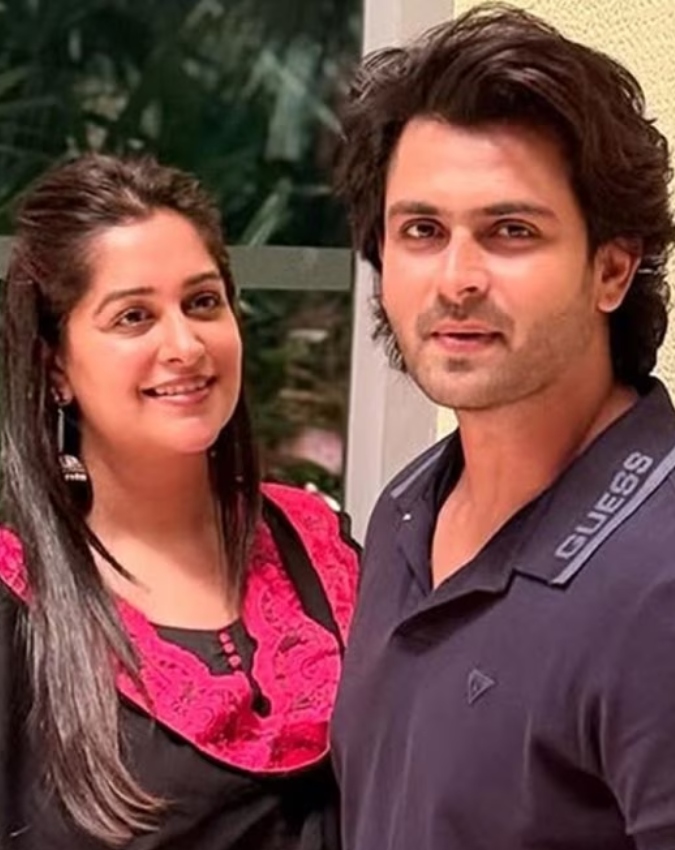 TV Actress Expressed Pain -1-2-3-4