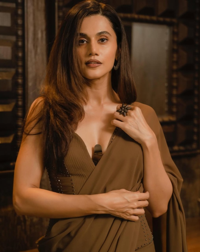 Taapsee Pannu Big Statment on Bollywood -1-2-3