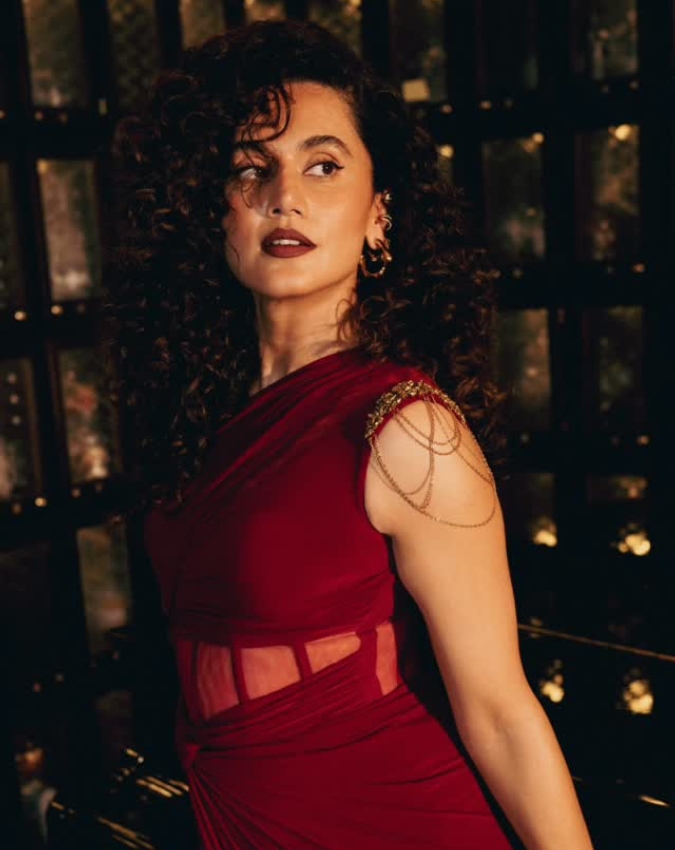 Taapsee Pannu on Kangana Ranaut -1-2-3-4-5