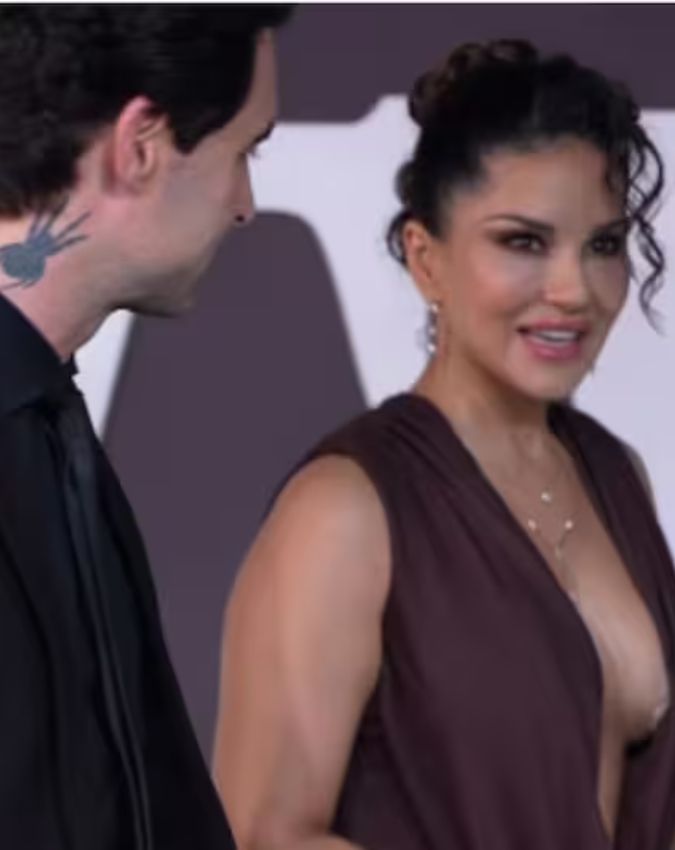 sunny leone-1-2-3-4-5-6