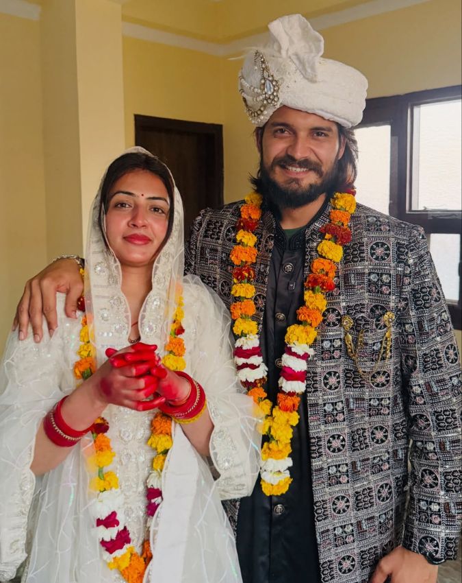 Chandrika Dixit -1-2