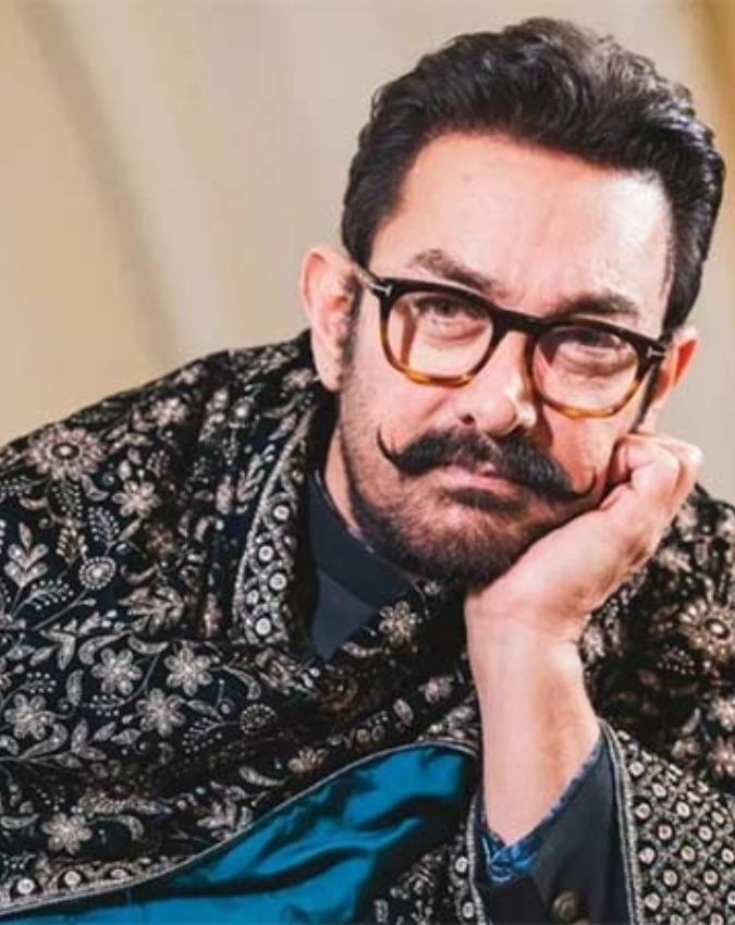 Aamir Khan (4) -1-2