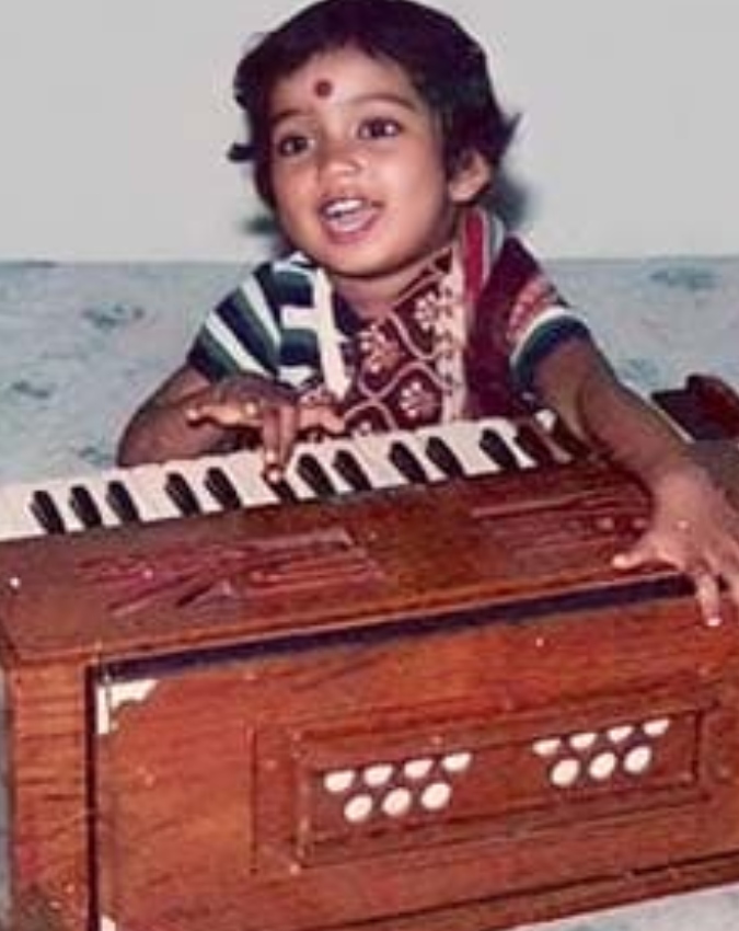 Bollywood Singer Birthday Special -1-2-3