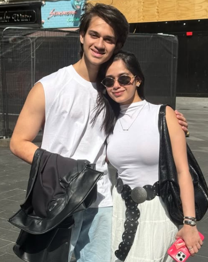 Jannat Zubair-Ayaan Zubair-1-2