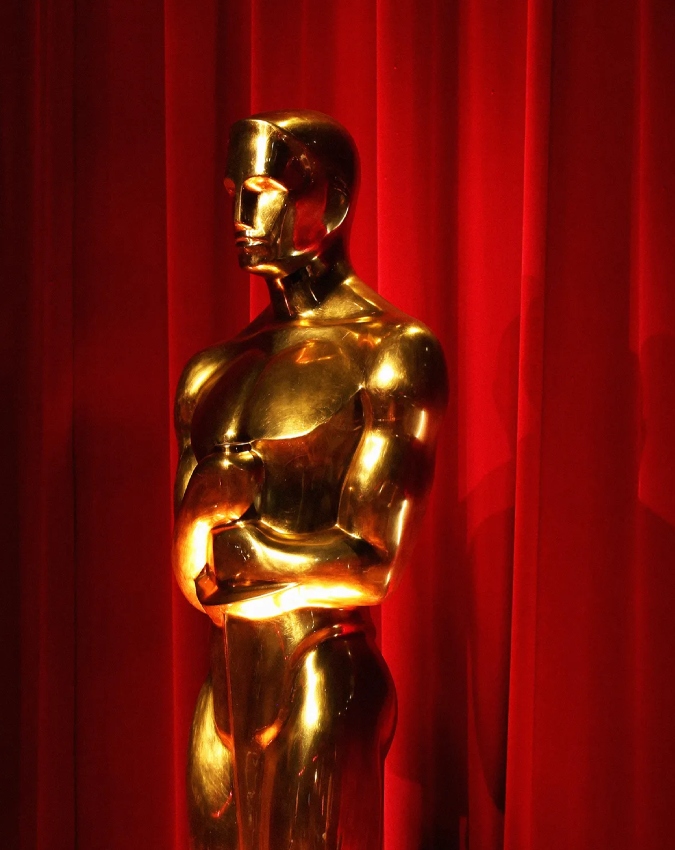 OSCARS MONEY.jpg -1-2