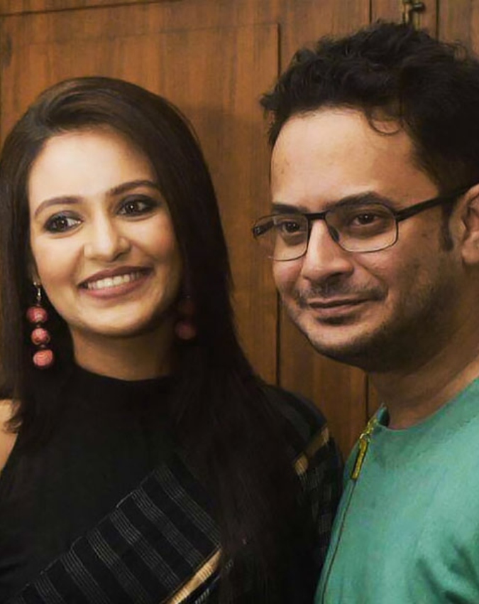 Rahul Arunoday Banerjee-Priyanka Sarkar With Their Son (1) Rahul Arunoday Banerjee-Priyanka Sarkar With Their Son (1)-1-2