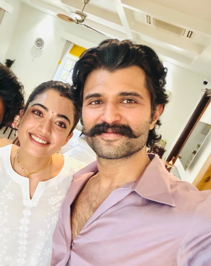 Rashmika Mandanna and Vijay Deverakonda Honeymoon Romantic Photos -1-2-3