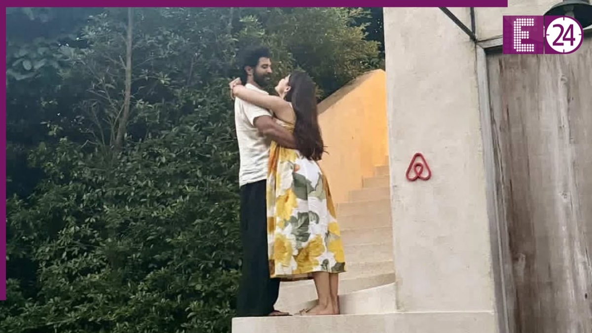 Rashmika Mandanna and Vijay Deverakonda Honeymoon Romantic Photos -1
