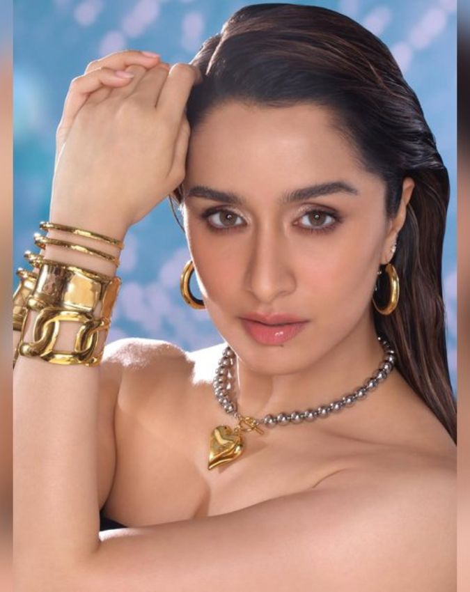 Shraddha Kapoor9**/-1-2-3-4-5
