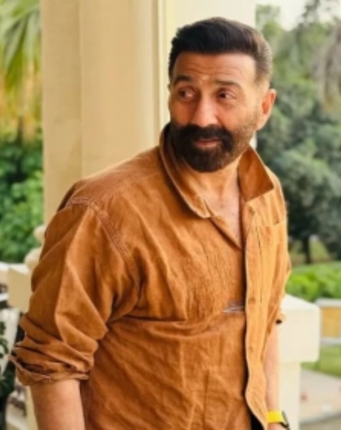 Aamir Khan-Sunny Deol-1-2-3-4
