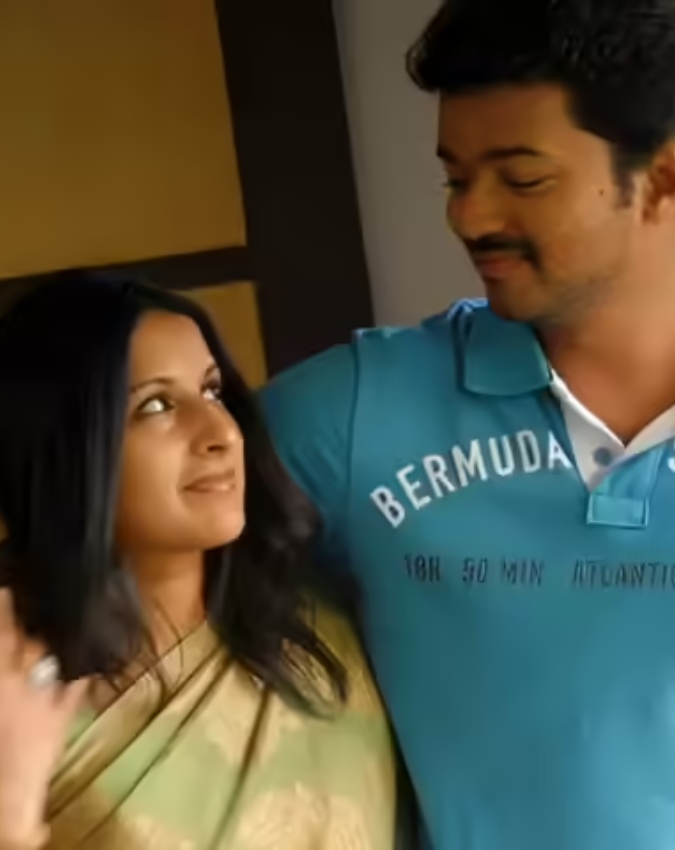 Thalapathy Vijay With Wife Sangeeta And Trisha Krishnan-1-2-3