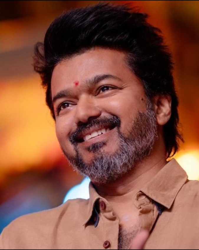 Thalapathy Vijay With Wife Sangeeta And Trisha Krishnan-1-2-3-4-5-6-7-8