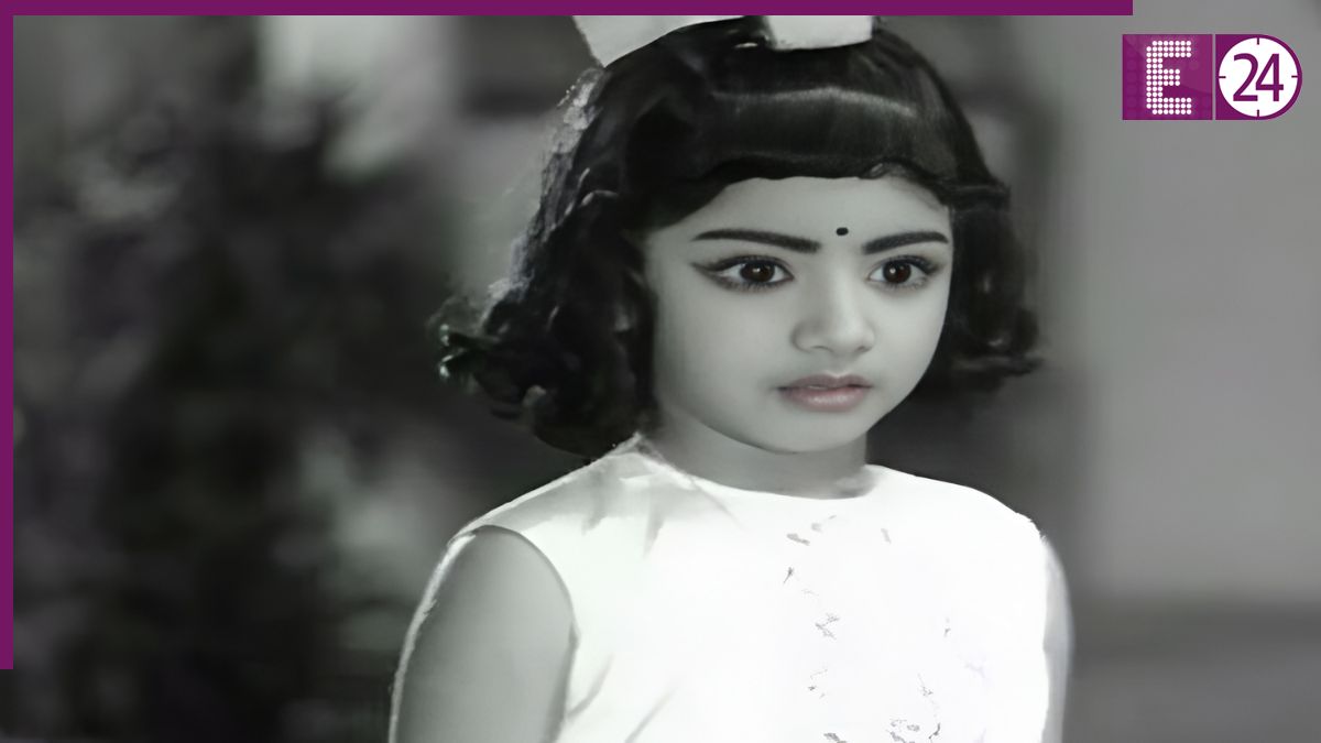 beautiful actress sridevi childhood photo -1