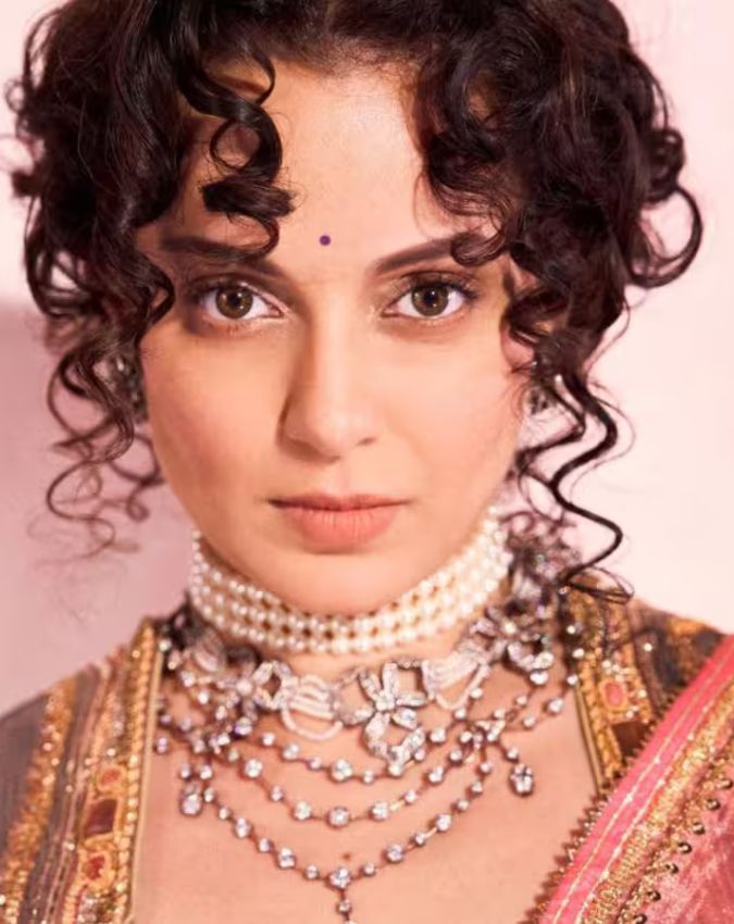 Bollywood Superstar Actress Birthday Special -1-2-3-4