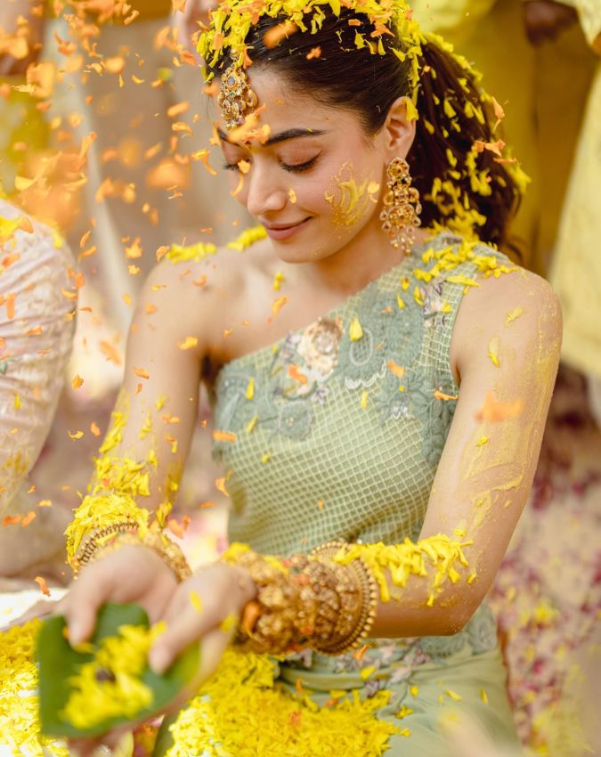 Rashmika Mandanna and Vijay Deverakonda share Haldi ceremony photos-1-2-3-4